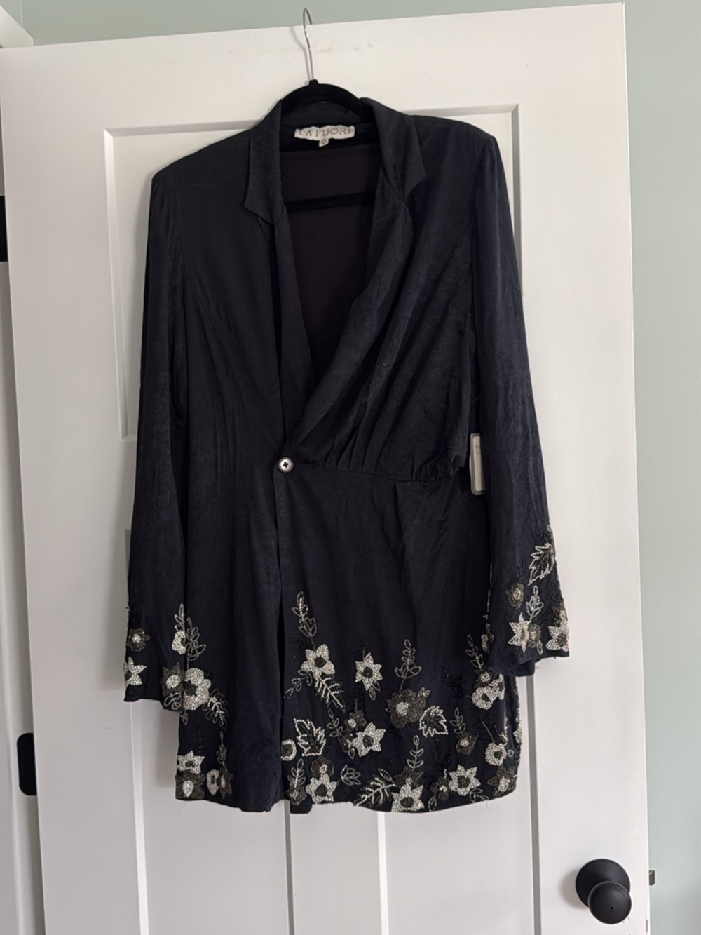 NWT La Fuori Medium Black Embroidered Draped Blazer Jacket